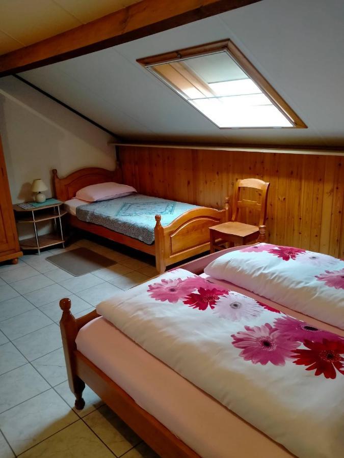 Gasthof Lederhose Diepenbeek Екстериор снимка