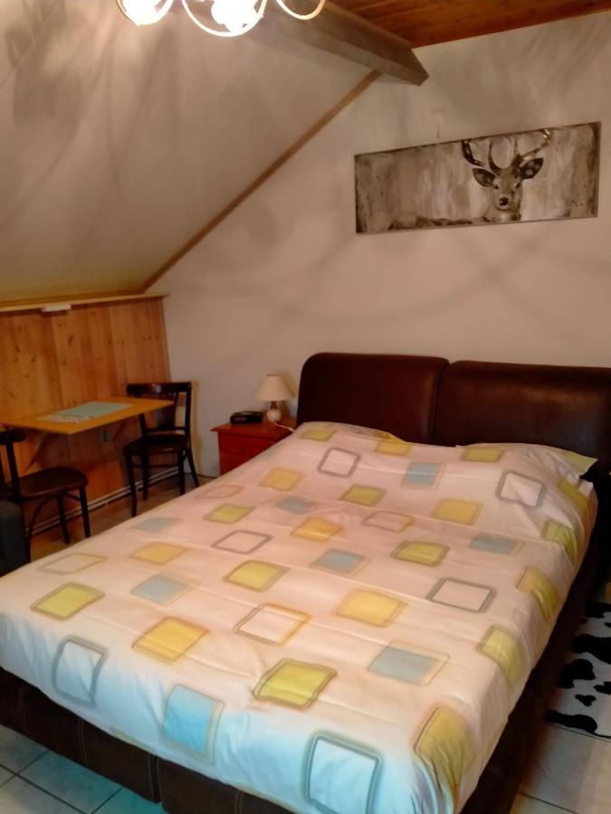 Gasthof Lederhose Diepenbeek Екстериор снимка